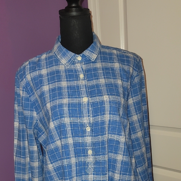 J Crew Women's Boy Fit Multi Plaid half button down L/S shirt Sz: Large - Picture 7 of 8